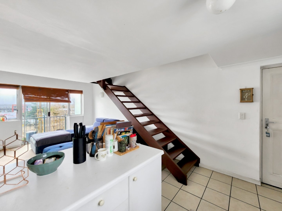 1 Bedroom Property for Sale in Observatory Western Cape